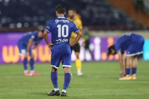 دلیل ندارد استقلال مدعی قهرمانی نباشد