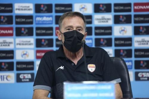 دستیار اسپانیایی نکونام اوایل هفته آتی در تهران