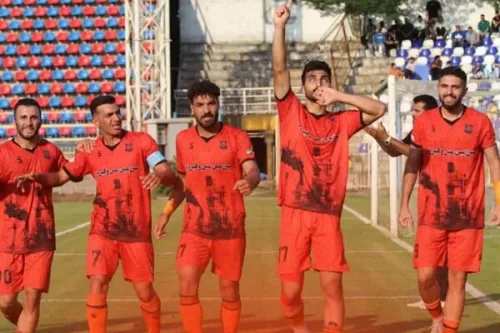 مس شهربابک به قهرمانی نزدیک شد