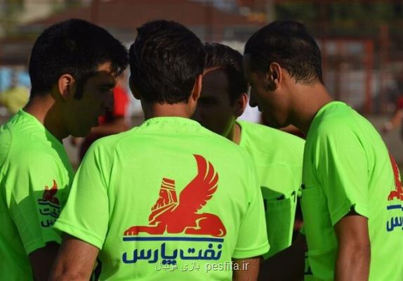 هیچ داور لیگ برتر و لیگ یكی كرونا نگرفته است هیچ داور لیگ برتر و لیگ یكی كرونا نگرفته است
